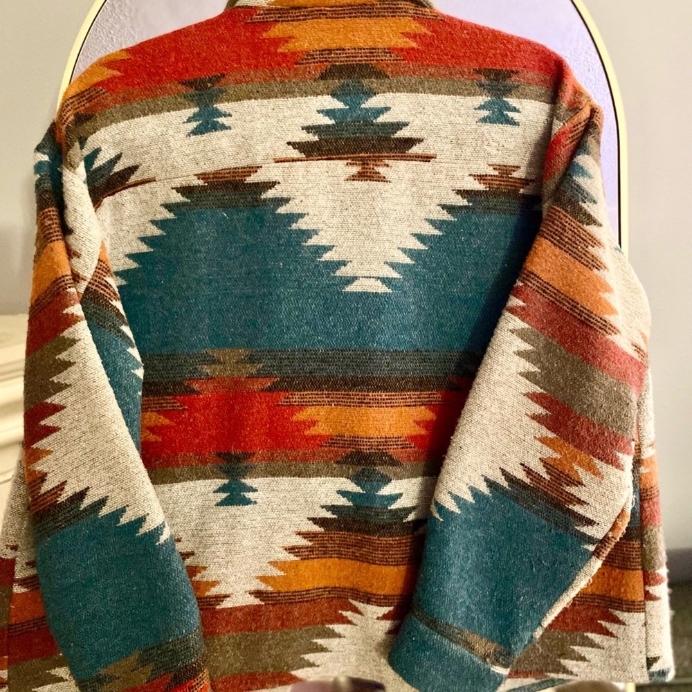 Aztec Colorful Shacket - Picture 2 of 2